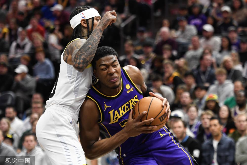 首个赛季 首个赛季