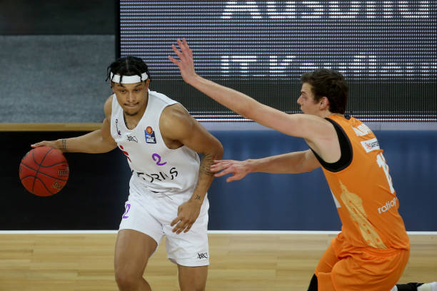 奇姆邦达的 奇姆邦达的